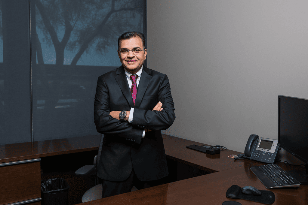 Dr. Amish Purohit Physician Transforming Healthcare Leadership GlobeVox Leaders